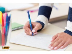 Kulpenna BIC Soft Feel Clic 1,0 bl