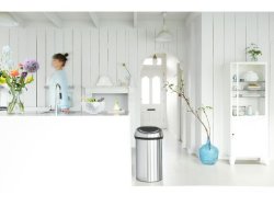 Papperskorg BRABANTIA Touch Bin 60L matt