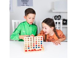 Spel 4 i rad trspel