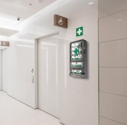 F�rsta Hj�lpen-station HOUSEGARD