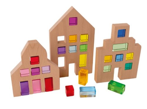 Hus i tr� med sensoriska klossar 3 hus