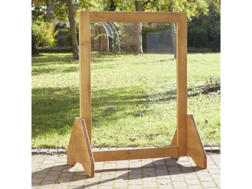 Golvstaffli med plexiglas