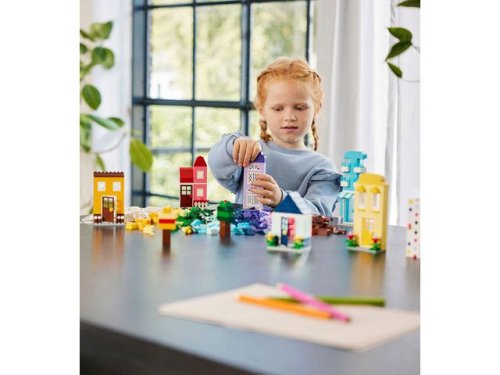 Kreativa hus LEGO 850 delar